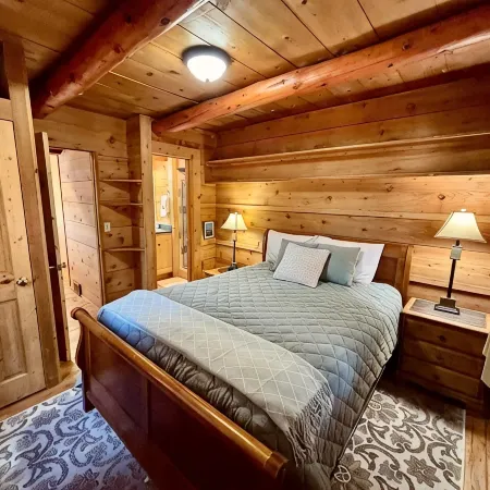 Mountain Getaway Cabin Steps from Dwtn. W.P.: Hike, Bike, Fish & Enjoy 338570