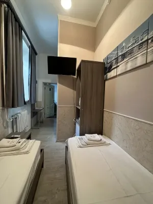 Nokhchostar Hotel Отели в г. 