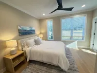 NEW Spacious 3-bedroom condo with in Fontana-on-Geneva Lake. - Wifi