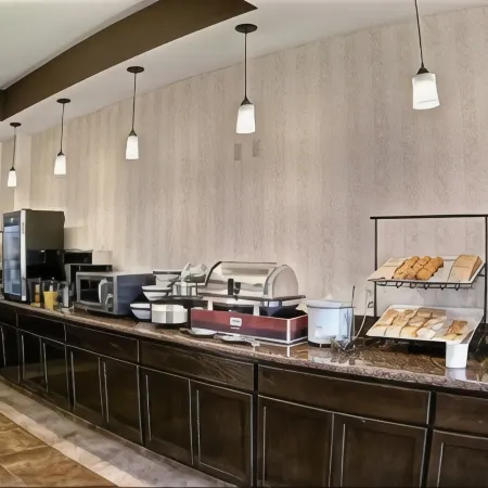 Comfort Inn & Suites Lawrence - University Area