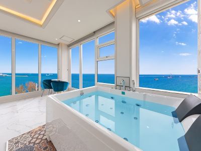 Samcheok White Romantic Pension
