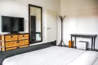 EXCLUSIVE 2 room apartment with balcony in top location! - balkon