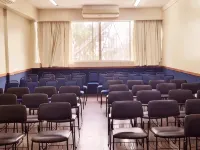 Coral Trade & Eventos Hotels near Botanic Garden