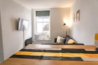 Town Centre Apartment | Sleeps 2-4 | Trendy | Modern | Ideal Getaway - 3-Star