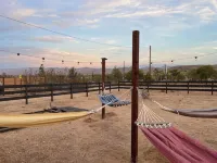 Casa De Colores w/ Arcade, hot tub + more - J Tree - Pools