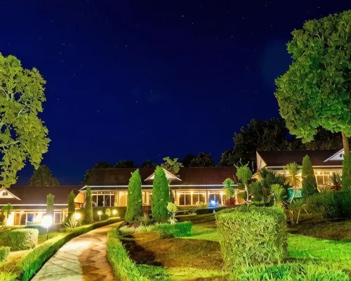 Waranya Resort Hotels in Phu Ruea