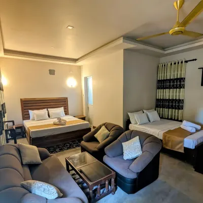 Imperial Resort Hotels near Elephant Transit Home