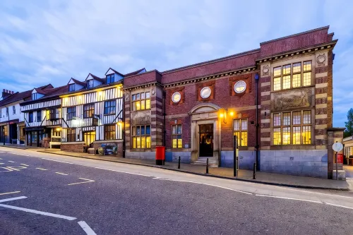 The Samuel Ryder Hotel St Albans, Tapestry Collection by Hilton - parking