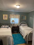 Nicely located, Cozy, PET Friendly cottage in beautiful Lake Toxaway, NC