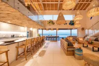 Tohora by Tahiti Homes 5-bedroom beachfront villa with swimming pool.