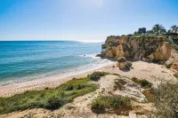 APARTMENT TANSY DIRECTLY BY THE SEA WITH A DREAM SEA VIEW AND POOL - Wifi