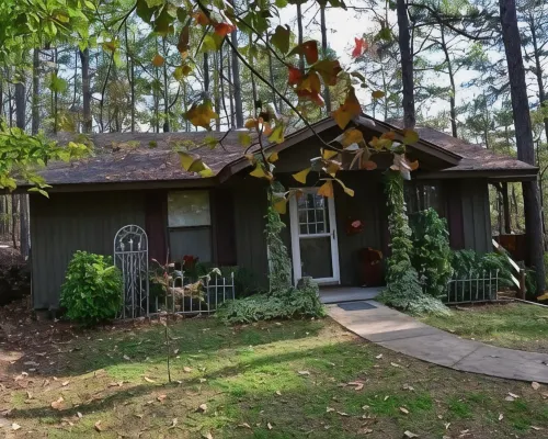 Where old fashioned hospitality never goes out of style. Hotels in Lonoke County