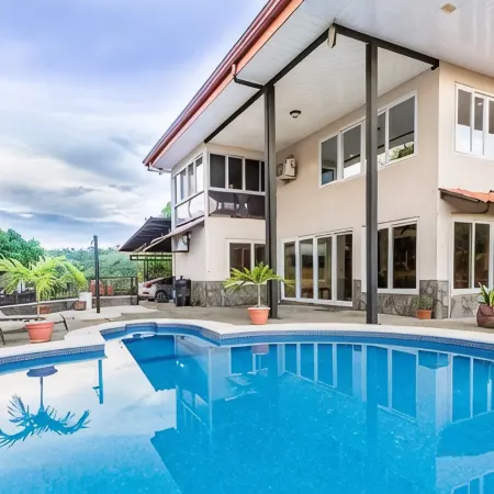 Hilltop Villa with Pool overlooking Jaco