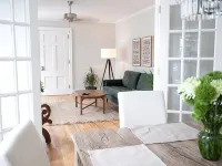 Luxury on Main / West