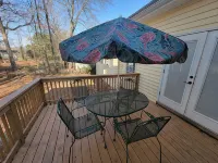 Remodeled ranch style home with Firepit conveniently located Hotels in Meredith