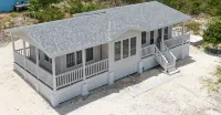 Lovely 2-bedroom cottage with sea views located in Exuma, Bahamas - 4-Star