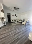 Charming 3-bedroom house in serene Eustis with POOL! Mins to Downtown MT. DORA. - Boutique