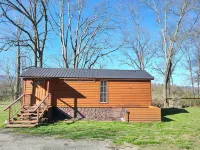 Riverfront Romantic Getaway - Chalets