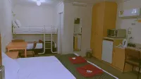 Golden Peak Motel PeakHill