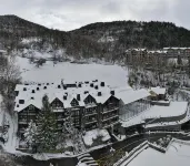 Aparthotel AnyosPark Mountain & Wellness Resort Отели в г. 