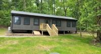 Valley Overlook, Peninsula, Ohio - Luxury Cabin adjoins National Park