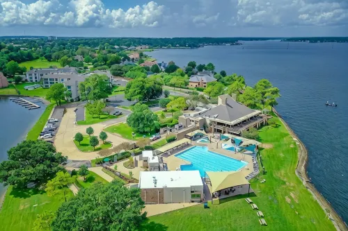 Little Paradise at Lake Conroe - balcony