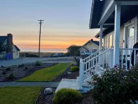 Sunset Getaway~Ocean Views - 4-Star