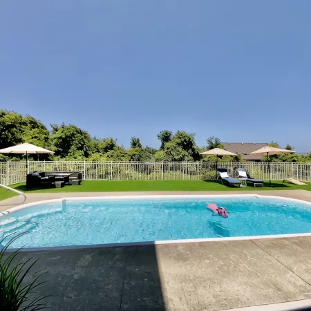 Lovely Oceanside condo in beautiful Duck, North Carolina Outer Banks!