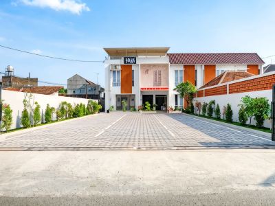 Sans Stay at Meizan Malioboro Yogyakarta