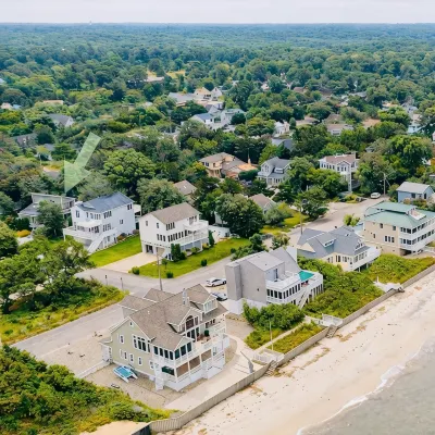 Water Views - 3 Min Walk to Private Beach - Luxury 5-Star Rated Beach House