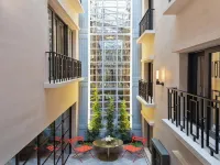 The Alest Hotel - 2-Star