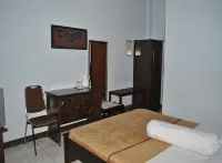 Kurnia Jaya Hotel