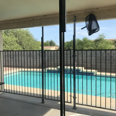 Gorgeous Clean 4 Bedroom Glendale Vacation Home + Wi-Fi