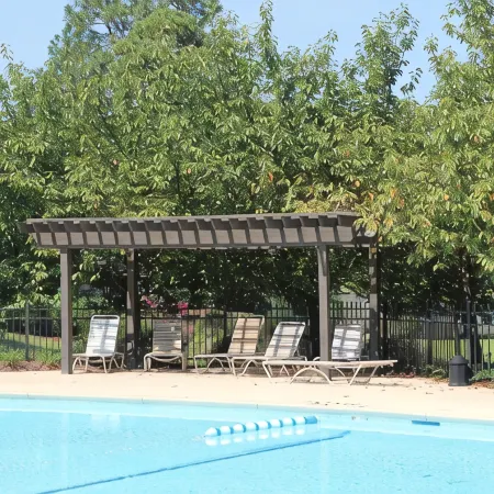 Beautiful, renovated ,clean 2BD,2BA condo in Pinehurst, Pool, Wifi , Cable etc