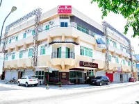Cindy Kelly Hotel Các khách sạn gần Trung tâm mua sắm Harbor Point