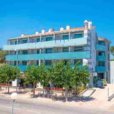 Rentalmar Costa Verde Hotel Exterior