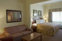 Best Western Cleveland Inn  Suites - Parkplatz