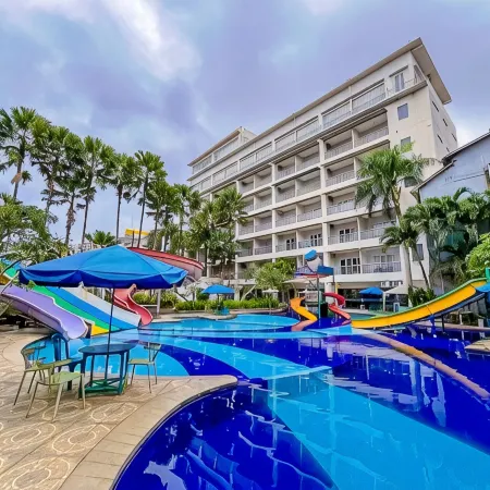 Grand Aquarium Hotel Pangandaraan Hotels in Pangandaran Regency