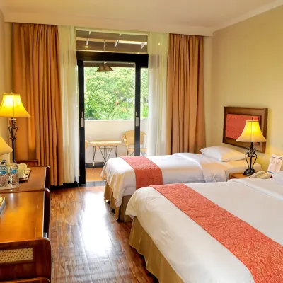 Nuwis Hotel & Convention Các khách sạn gần Resort Umbul Sidomukti