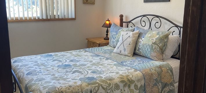 Fantastic nautical home with Rogue River and Pacific Ocean view and beach access Hotels in Curry County