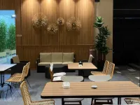 Cempaka Mas Hotel Hotel a Peterongan