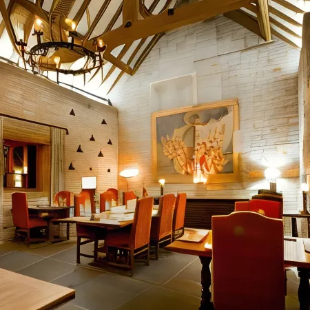 Old Downton Lodge