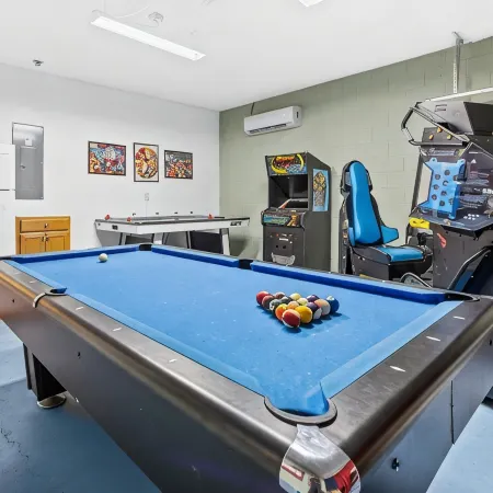 Minutes from Disney • Spacious Villa w/ Pool & Huge Dining Patio