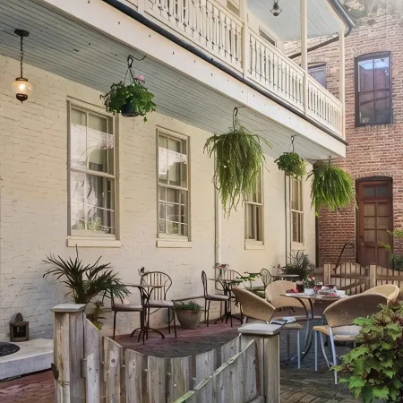 Rachael's Inner Harbor Boutique Inn