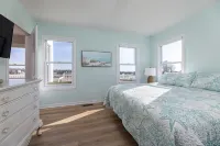 Amazing 10 Bedroom Compound on the Water with 6 Bedroom Home & 4 Studio Cottages - 4-Star