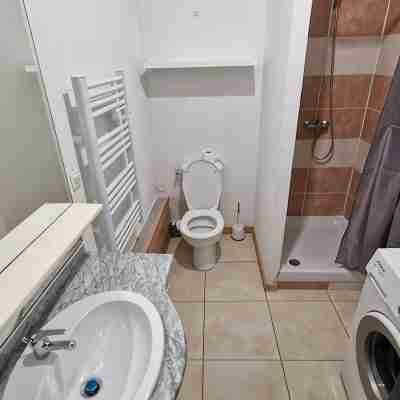 Appartement T2 climatisé avec balcon proche centre-ville NARBONNE Rooms