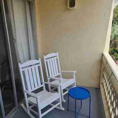 Cozy condo in charming Myrtle Beach with AC, WiFi Others