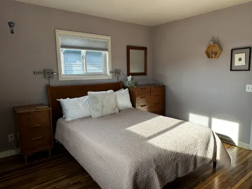 Cute & Cozy 2-Bedroom in SE Eugene - Bungalows