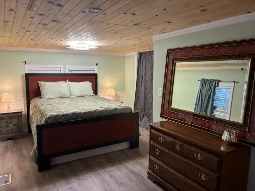 Mermaid Cove & Flip Flop Tiki, boat dock, access to homosassa river, waterfront. - 3-Star