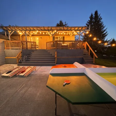 Silverwood•Hot Tub•Lake Fun•Family Friendly•Clean!